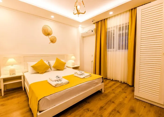 Kybele Suites