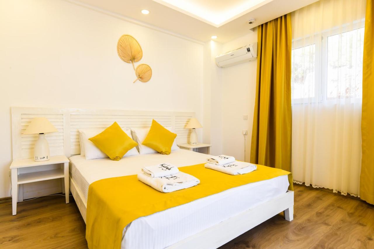 Aparthotel Kybele 2*